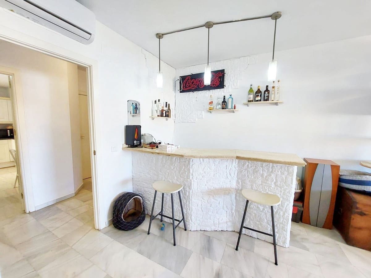 3 soveværelse Lejlighed til salg i Torremolinos - € 375.000 (Ref: 9972075)