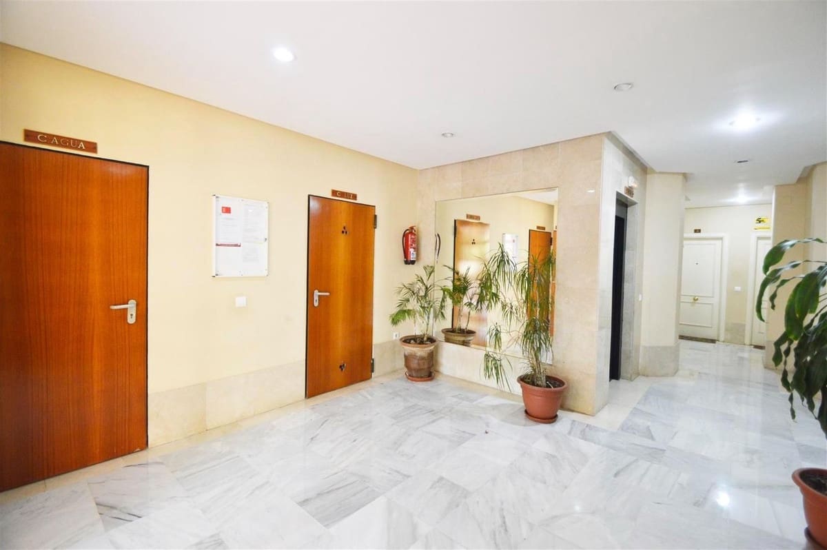 3 soveværelse Lejlighed til salg i Torremolinos - € 375.000 (Ref: 9972075)