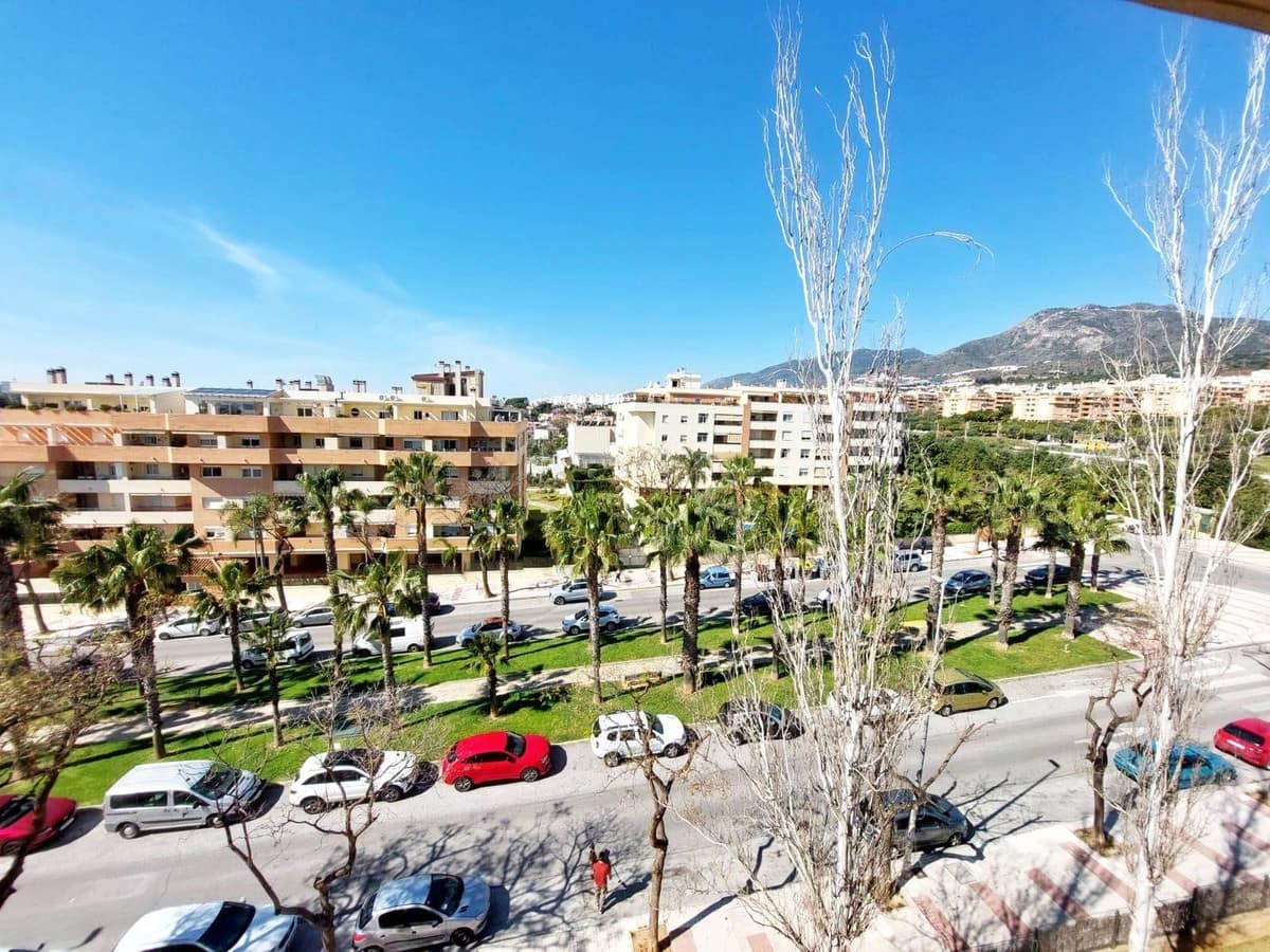 3 soveværelse Lejlighed til salg i Torremolinos - € 375.000 (Ref: 9972075)