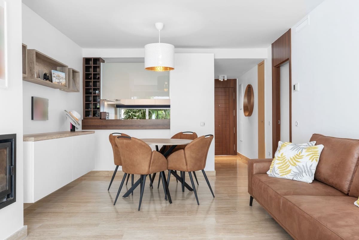 1 soveværelse Lejlighed til salg i La Cala de Mijas med swimmingpool garage - € 295.000 (Ref: 9972077)