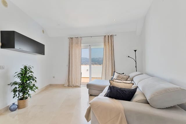 Apartamento de 2 habitaciones en Fuengirola en venta con garaje - 379.000 € (Ref: 9972081)