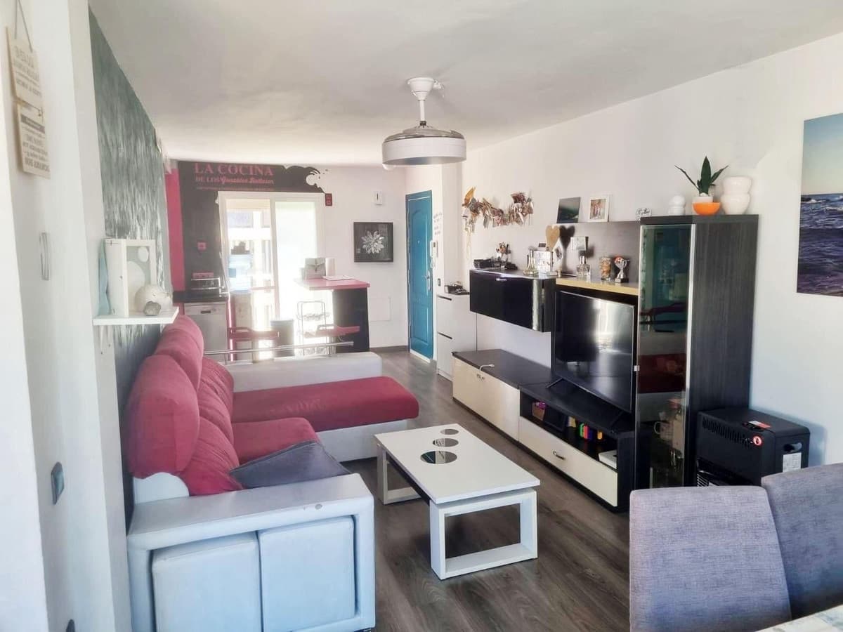 2 soverom Leilighet til salgs i Benalmadena Costa med svømmebasseng - € 375 000 (Ref: 9972083)