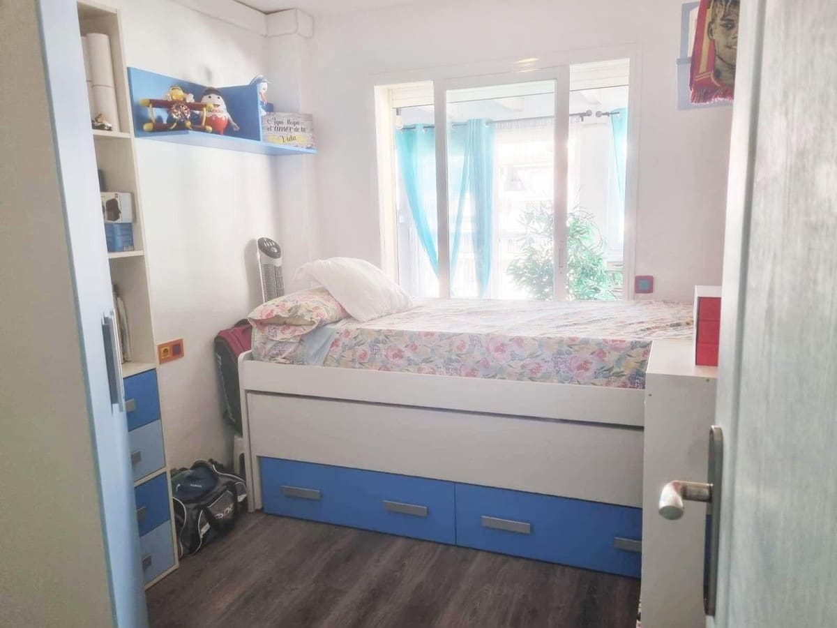 2 soverom Leilighet til salgs i Benalmadena Costa med svømmebasseng - € 375 000 (Ref: 9972083)