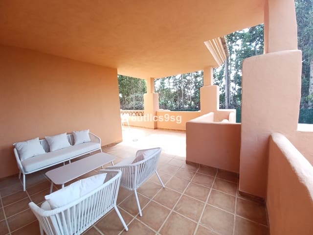 3 bedroom Apartment for sale in Benahavís with pool - € 415,000 (Ref: 9972089)