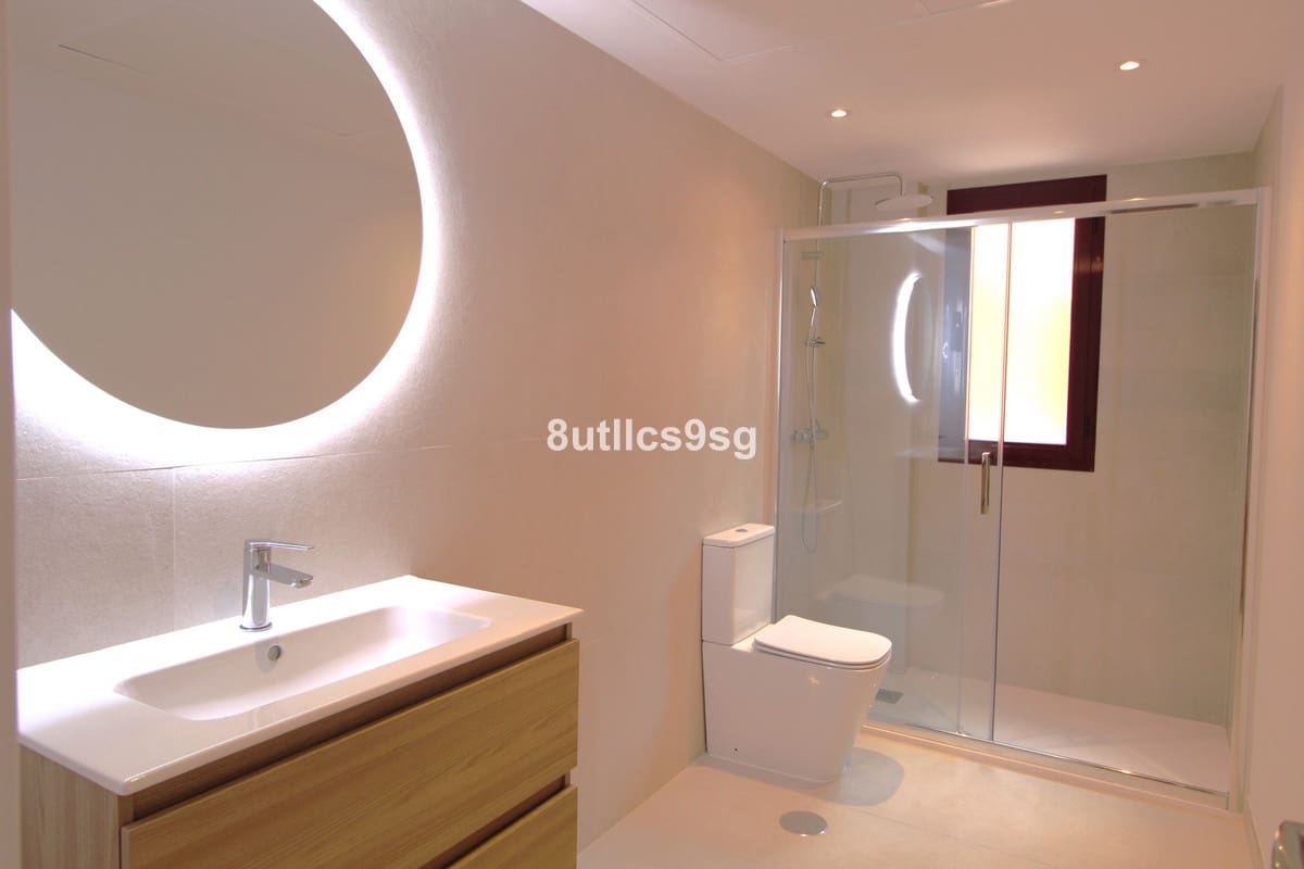 3 bedroom Apartment for sale in Benahavis with pool - € 415,000 (Ref: 9972089)