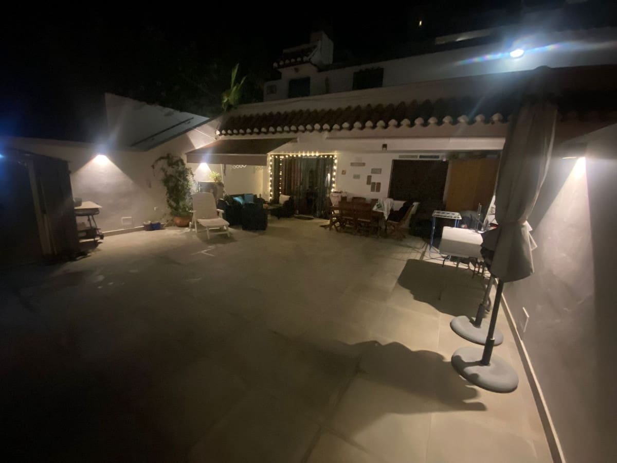 2 soverom Leilighet til salgs i Mijas Golf med svømmebasseng - € 299 950 (Ref: 9972092)