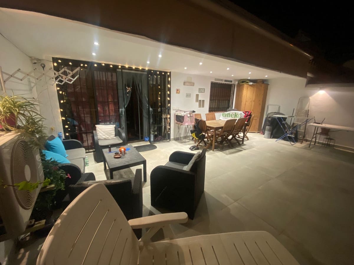 2 soverom Leilighet til salgs i Mijas Golf med svømmebasseng - € 299 950 (Ref: 9972092)