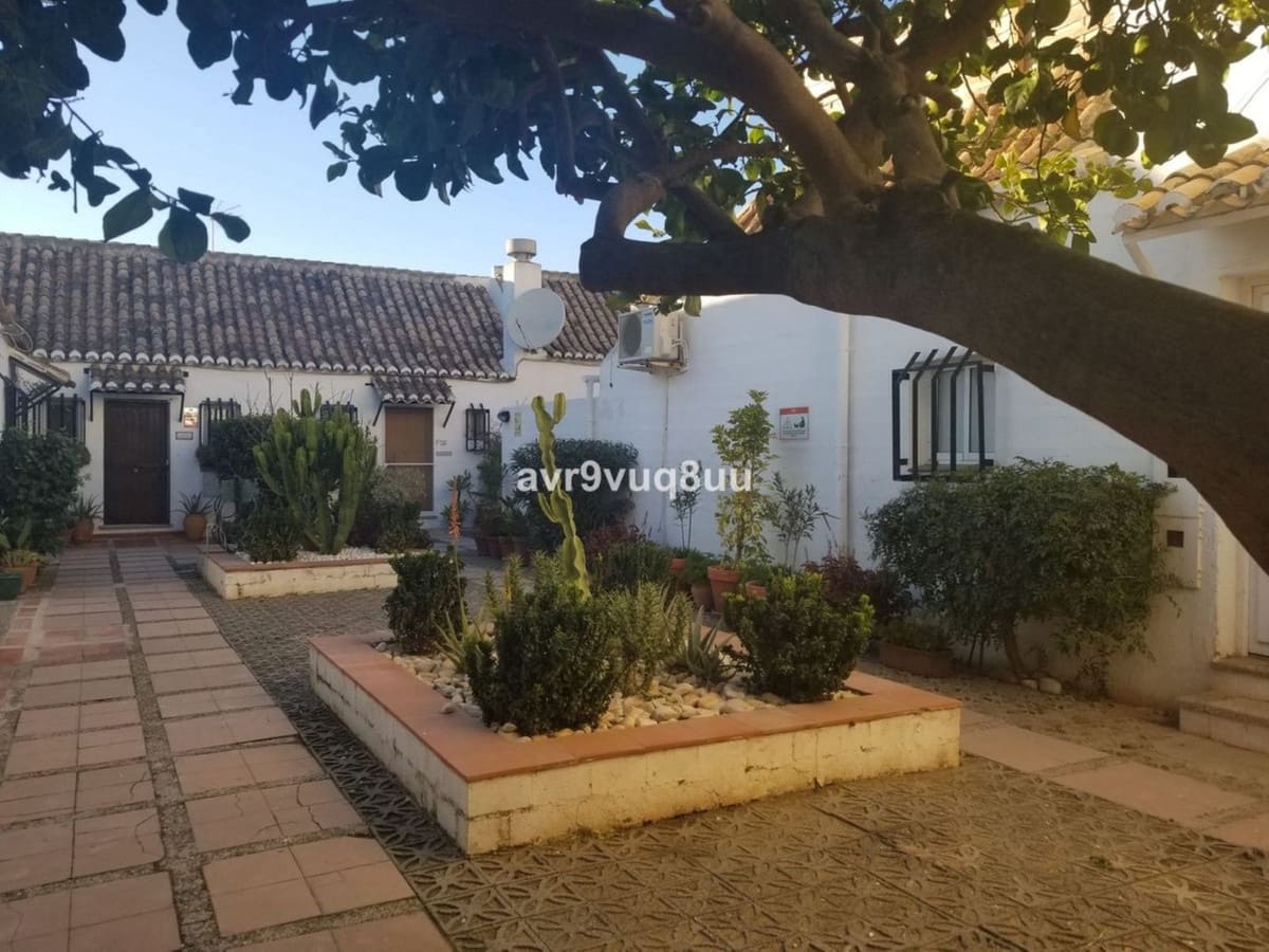 2 soverom Leilighet til salgs i Mijas Golf med svømmebasseng - € 299 950 (Ref: 9972092)