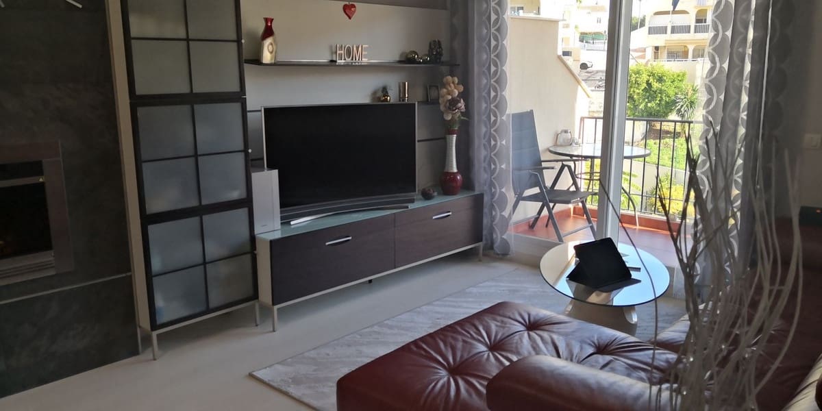 1 soverom Leilighet til salgs i Benalmadena Costa med svømmebasseng - € 270 000 (Ref: 9972093)