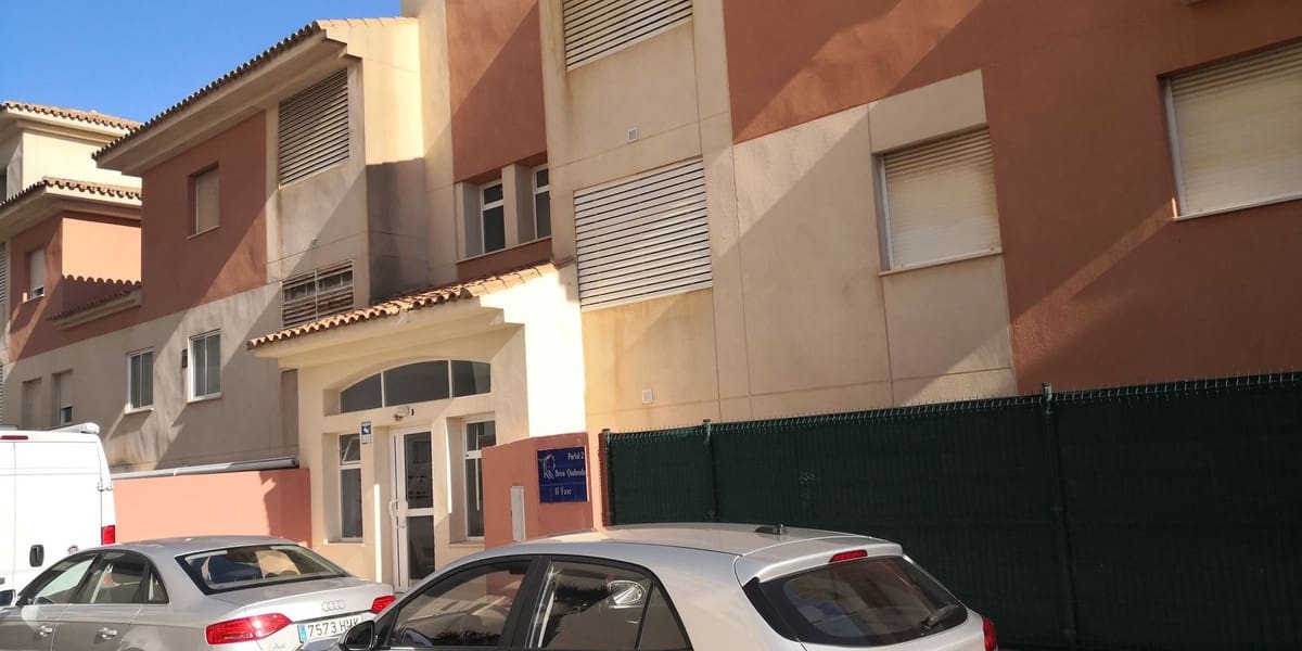 1 soverom Leilighet til salgs i Benalmadena Costa med svømmebasseng - € 270 000 (Ref: 9972093)