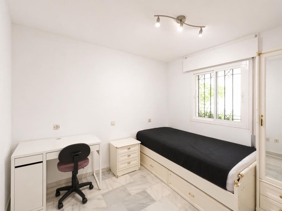 2 soverom Leilighet til salgs i Torremolinos med svømmebasseng - € 314 000 (Ref: 9972094)