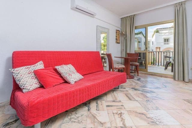 1 soveværelse Lejlighed til salg i Elviria, Marbella med swimmingpool garage - € 370.000 (Ref: 9972095)