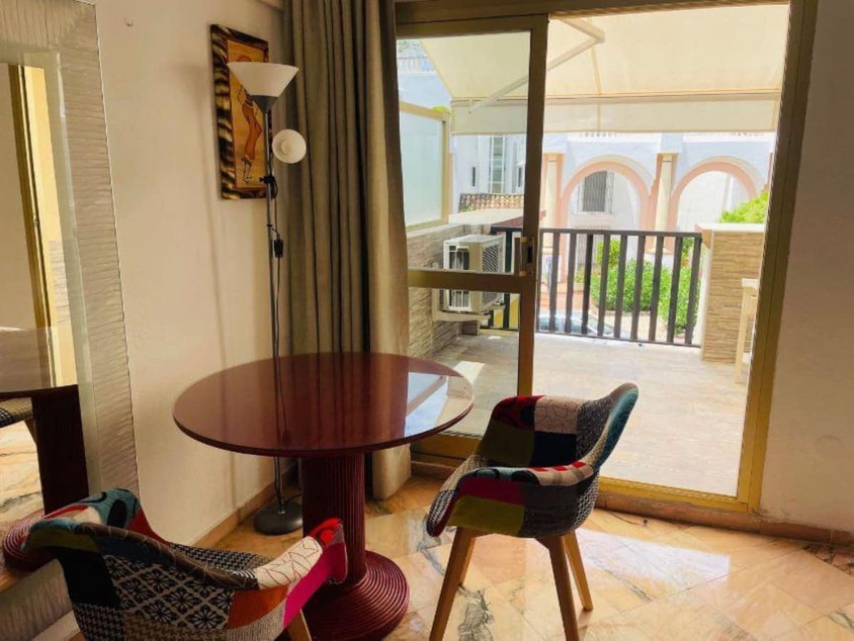 1 bedroom Apartment for sale in Elviria with pool garage - € 370,000 (Ref: 9972095)