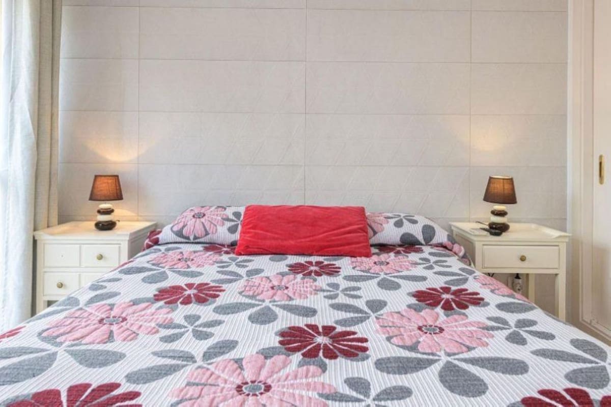 1 bedroom Apartment for sale in Elviria with pool garage - € 370,000 (Ref: 9972095)
