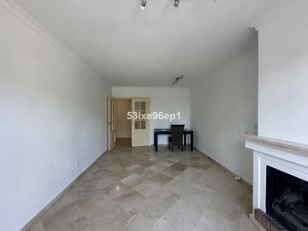 2 bedroom Apartment for sale in Bahia de Casares with pool garage - € 245,000 (Ref: 9972097)
