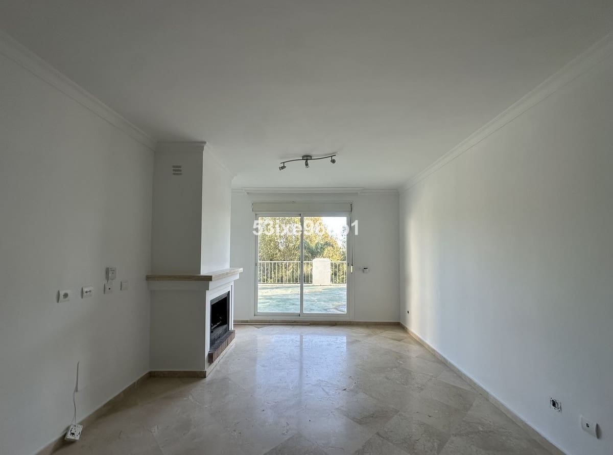 2 bedroom Apartment for sale in Bahia de Casares with pool garage - € 245,000 (Ref: 9972097)