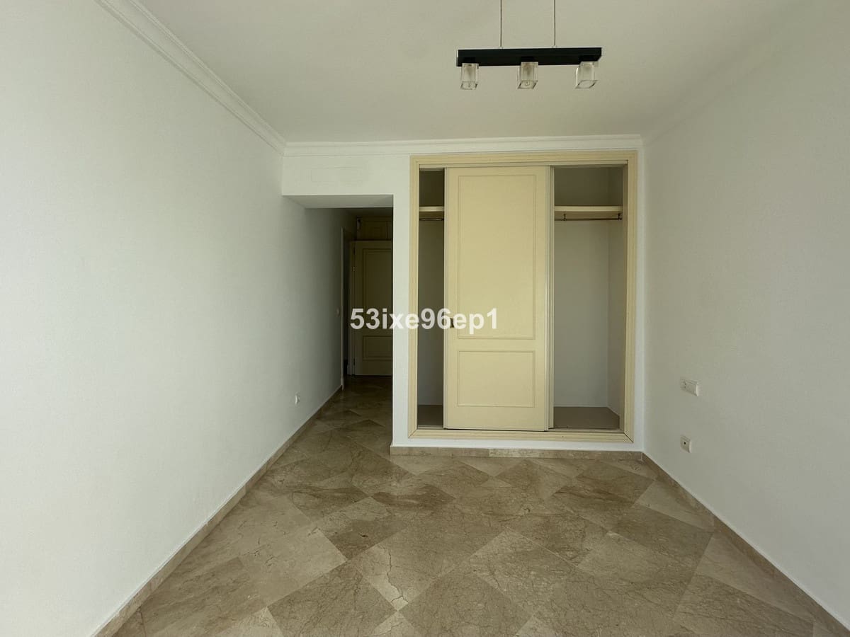 2 bedroom Apartment for sale in Bahia de Casares with pool garage - € 245,000 (Ref: 9972097)