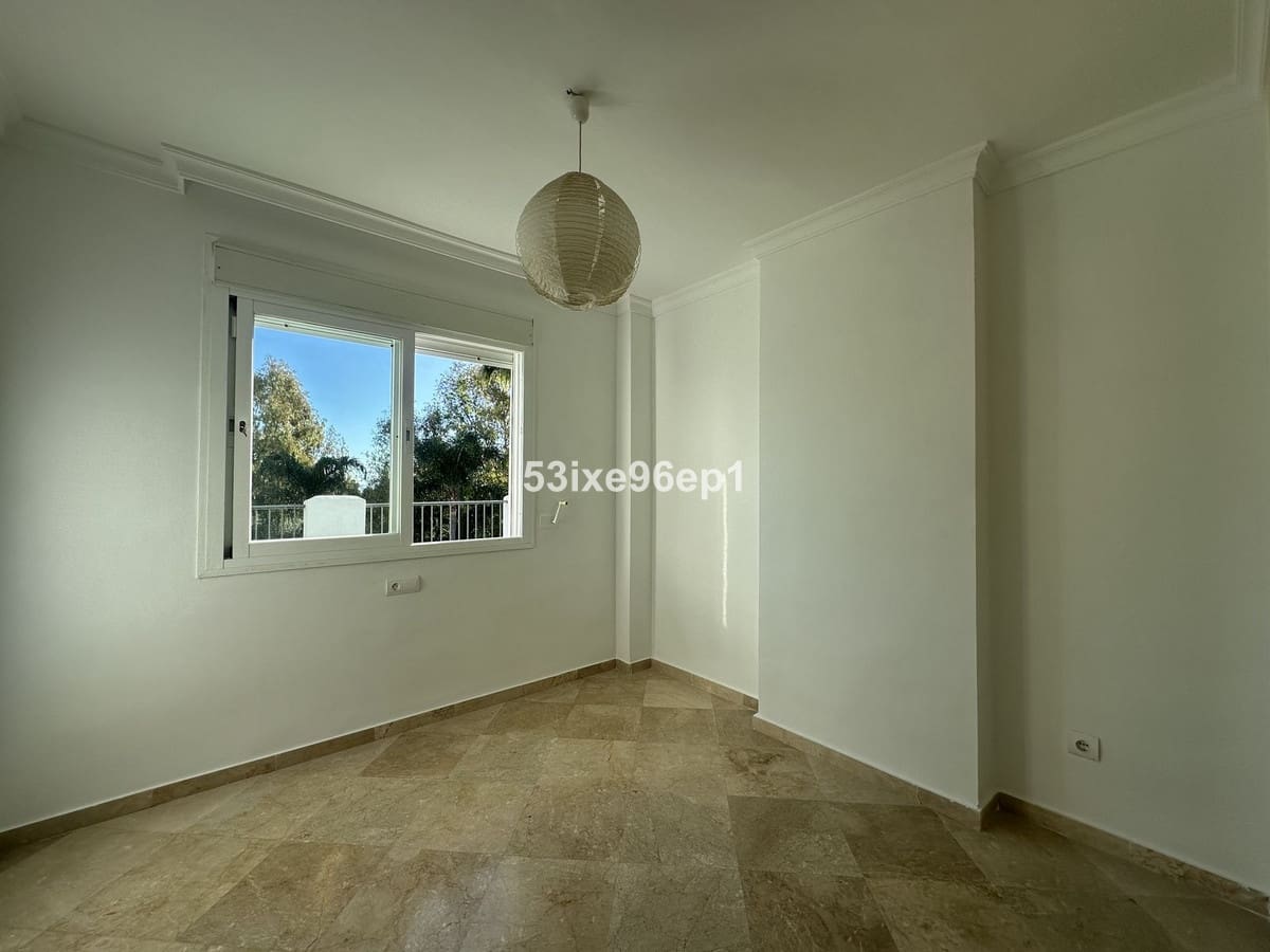 2 bedroom Apartment for sale in Bahia de Casares with pool garage - € 245,000 (Ref: 9972097)
