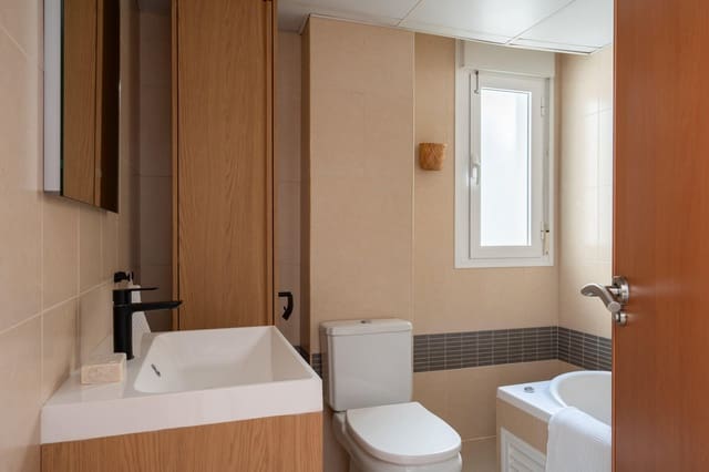 2 soveværelse Lejlighed til salg i Benalmádena pueblo, Benalmádena - € 329.000 (Ref: 9972099)