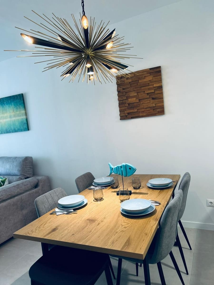 2 Zimmer Apartment zu verkaufen in Estepona mit Pool - 399.000 € (Ref: 9972100)
