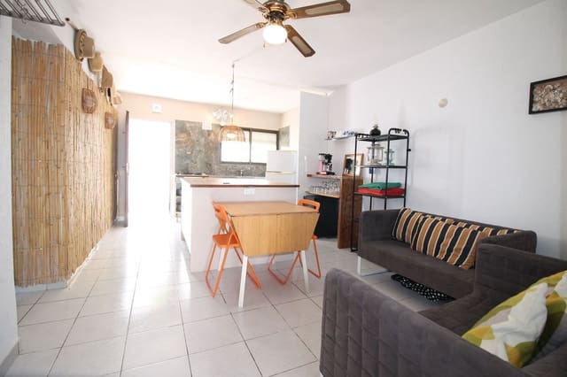 Apartamento de 2 habitaciones en La Cala de Mijas, Mijas en venta con piscina - 275.000 € (Ref: 9972101)