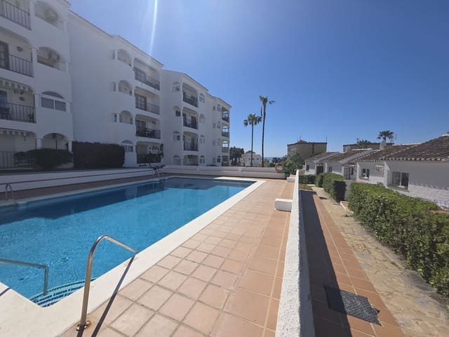 Apartamento de 2 habitaciones en La Cala de Mijas, Mijas en venta con piscina - 275.000 € (Ref: 9972101)