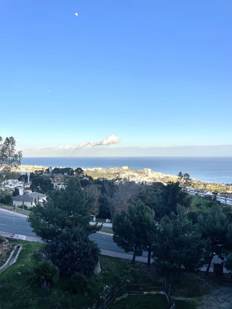 1 bedroom Apartment for sale in Benalmadena with pool - € 270,000 (Ref: 9972102)