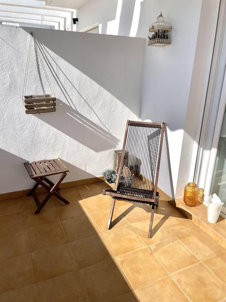 1 bedroom Apartment for sale in Benalmadena with pool - € 270,000 (Ref: 9972102)