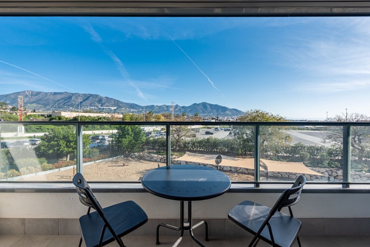 Apartamento de 3 habitaciones en Las Lagunas de Mijas en venta con piscina - 349.000 € (Ref: 9972103)