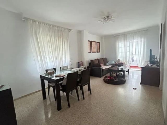 3 sovrum Lägenhet till salu i Estepona - 339 000 € (Ref: 9972105)