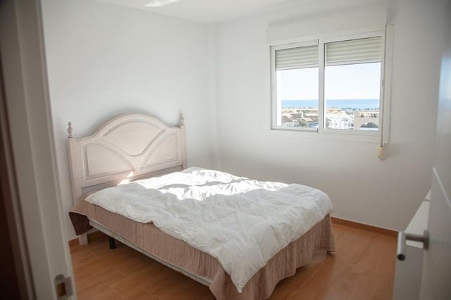 4 soveværelse Lejlighed til salg i San Pedro de Alcantara, Marbella - € 388.000 (Ref: 9972106)