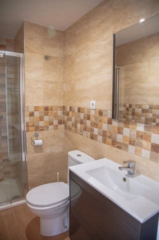 4 soveværelse Lejlighed til salg i San Pedro de Alcantara, Marbella - € 388.000 (Ref: 9972106)