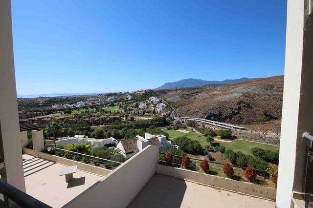 Apartamento de 2 habitaciones en Los Flamingos, Benahavís en venta con piscina - 395.000 € (Ref: 9972108)