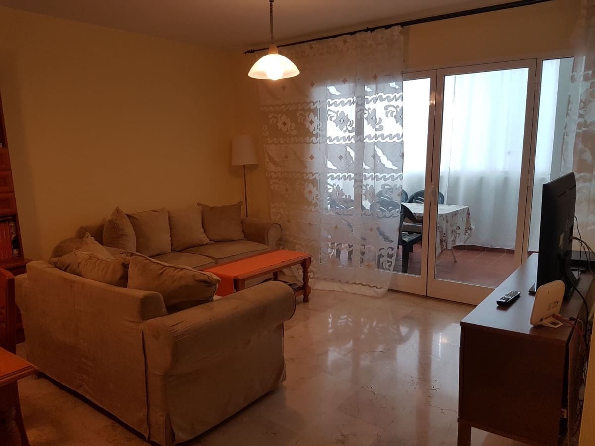 Apartamento de 2 habitaciones en Fuengirola en venta con piscina - 410.000 € (Ref: 9972109)