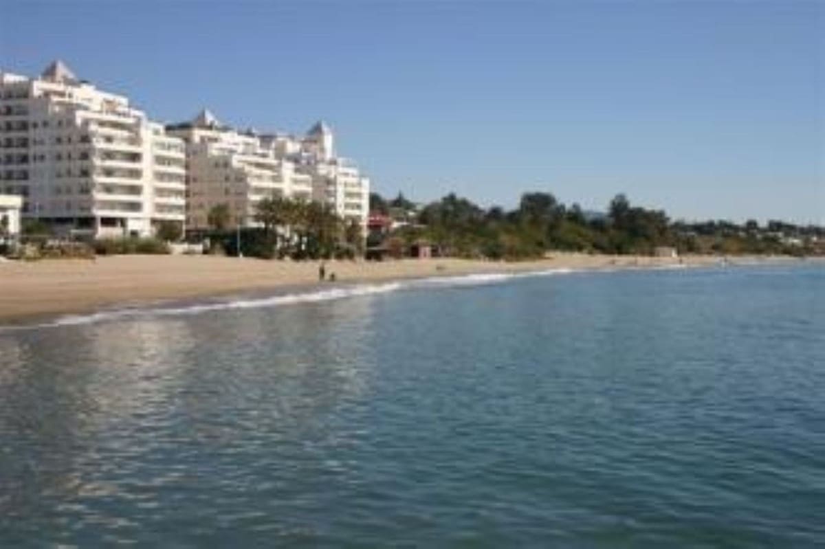 1 quarto Apartamento para venda em Marbella com piscina garagem - 415 000 € (Ref: 9972111)