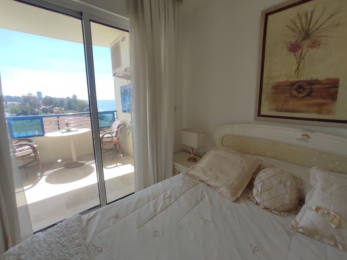 1 quarto Apartamento para venda em Marbella com piscina garagem - 415 000 € (Ref: 9972111)