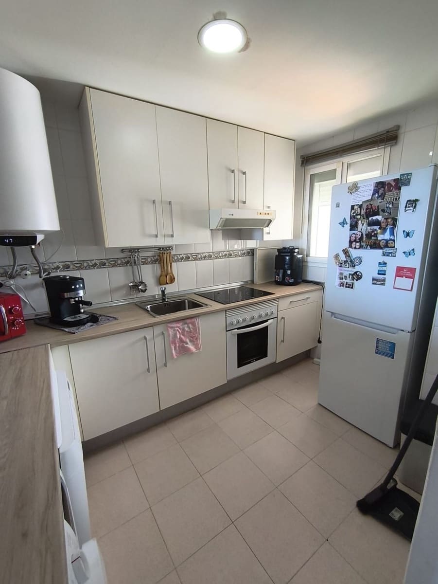3 soverom Leilighet til salgs i Casares med svømmebasseng garasje - € 279 000 (Ref: 9972112)
