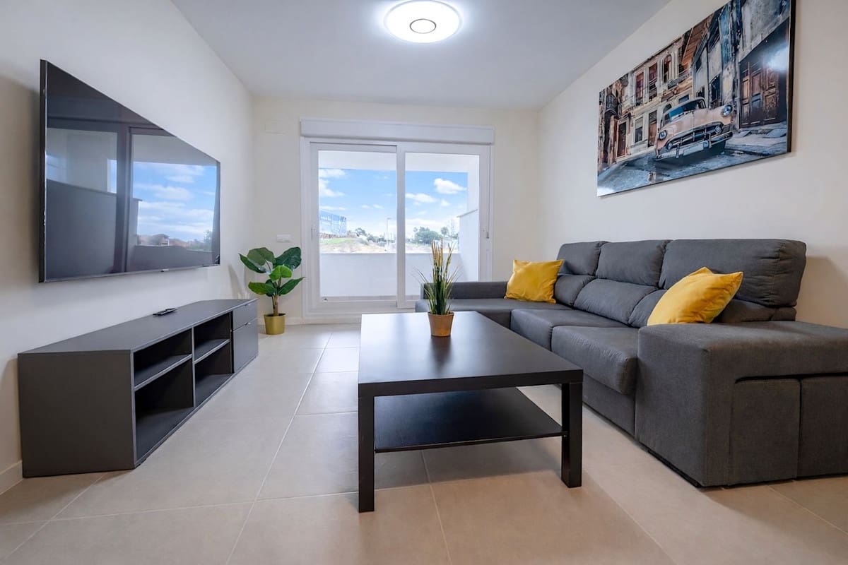 2 sovrum Lägenhet till salu i Estepona med pool - 395 000 € (Ref: 9972113)