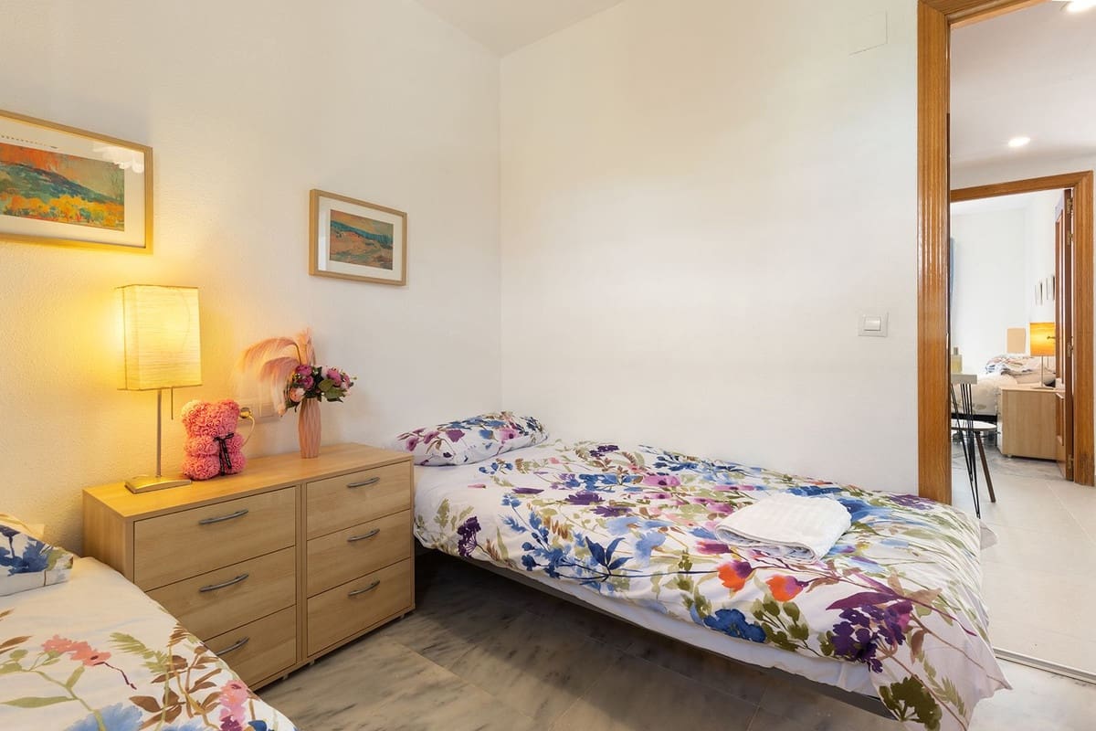 2 soverom Leilighet til salgs i Torremolinos med svømmebasseng - € 395 000 (Ref: 9972114)