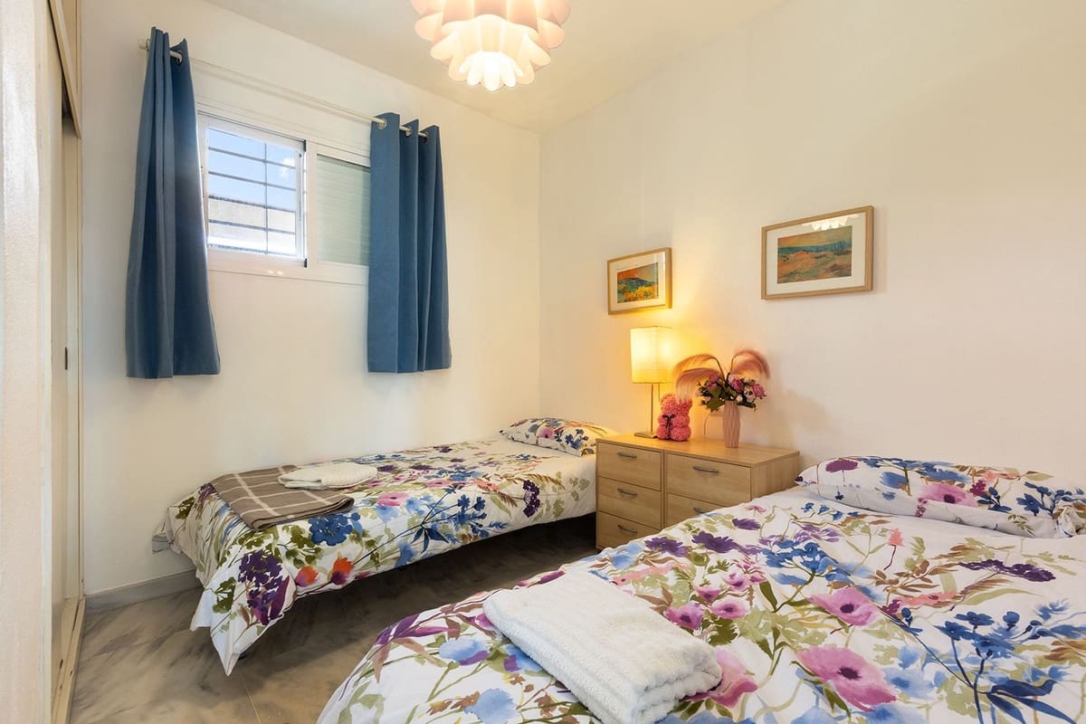 2 soverom Leilighet til salgs i Torremolinos med svømmebasseng - € 395 000 (Ref: 9972114)