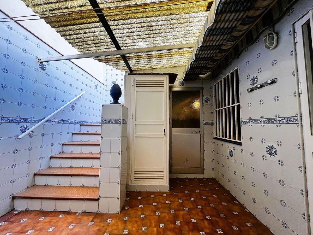 3 bedroom Townhouse for sale in Fuengirola - € 400,000 (Ref: 9972115)