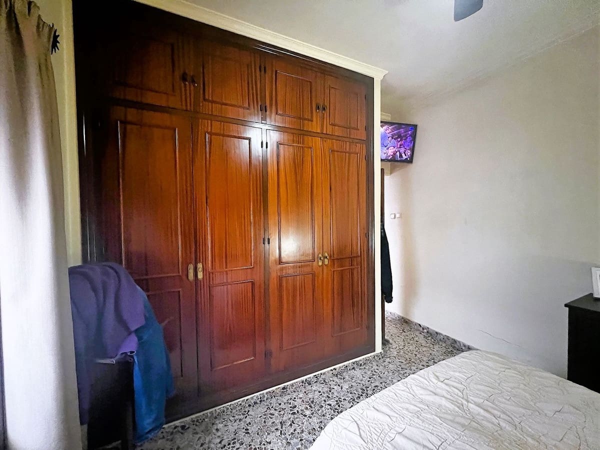 3 bedroom Townhouse for sale in Fuengirola - € 400,000 (Ref: 9972115)