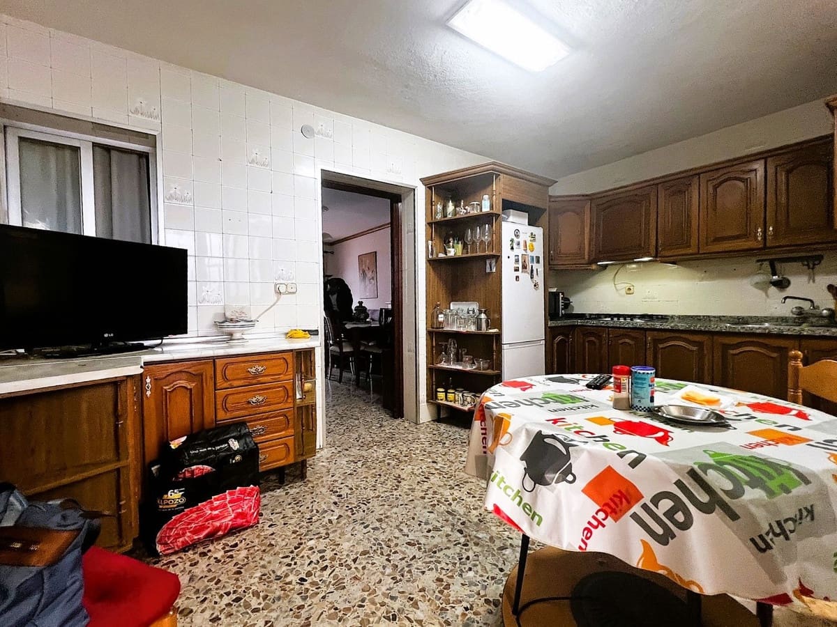 3 bedroom Townhouse for sale in Fuengirola - € 400,000 (Ref: 9972115)