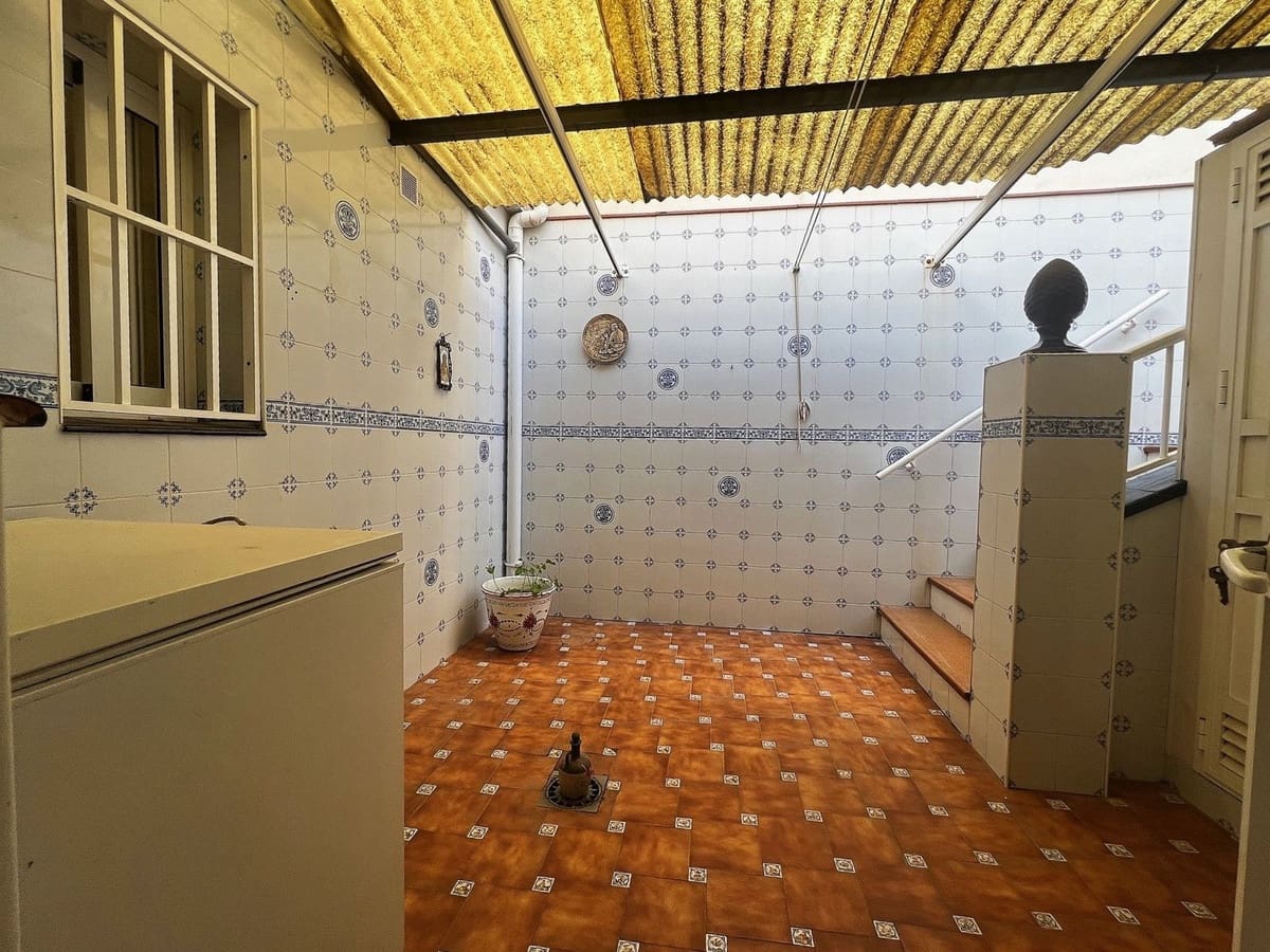 3 bedroom Townhouse for sale in Fuengirola - € 400,000 (Ref: 9972115)