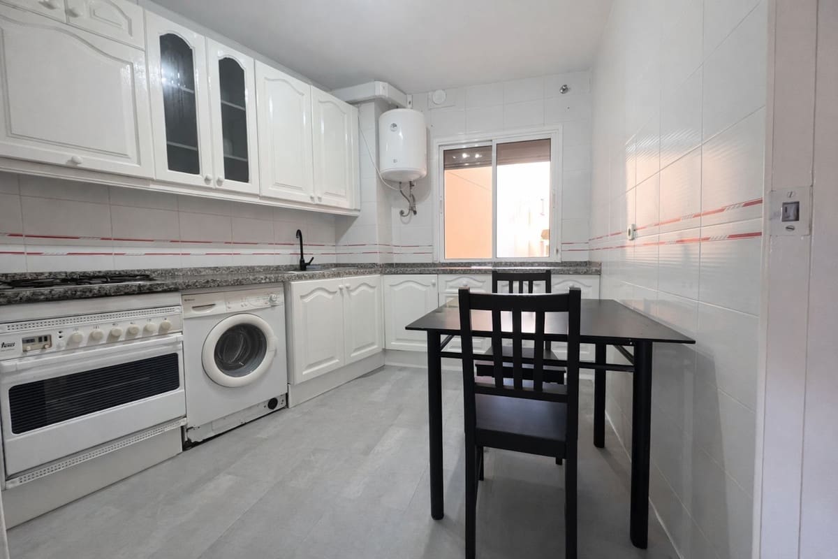 3 soverom Leilighet til salgs i Torremolinos med svømmebasseng garasje - € 405 000 (Ref: 9972116)