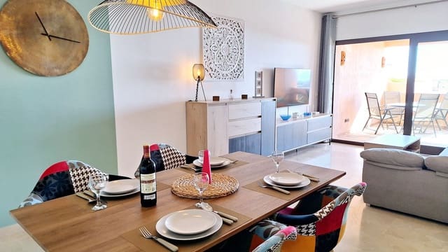 2 soverom Leilighet til salgs i La Duquesa / Puerto de la Duquesa, Manilva med svømmebasseng - € 320 000 (Ref: 9972117)