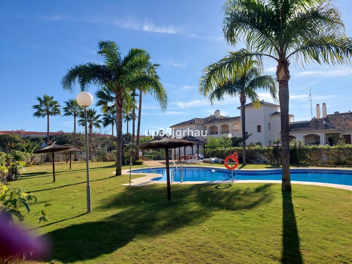 2 camera da letto Appartamento in vendita in Estepona con piscina garage - 399.900 € (Rif: 9972122)
