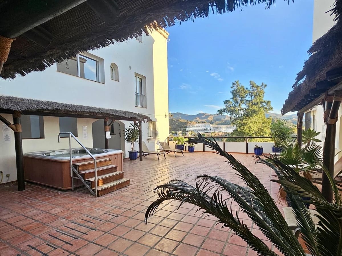 1 camera da letto Appartamento in vendita in Estepona con piscina garage - 249.000 € (Rif: 9972123)