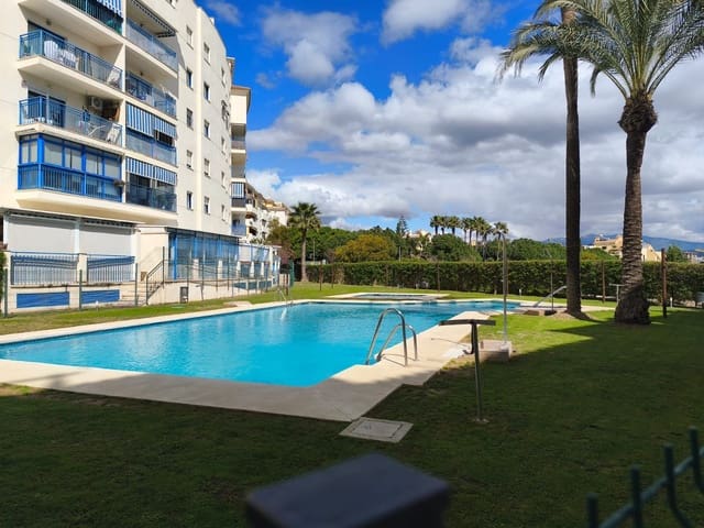 2 bedroom Apartment for sale in Huerta Nueva, Estepona with pool garage - € 381,000 (Ref: 9972125)