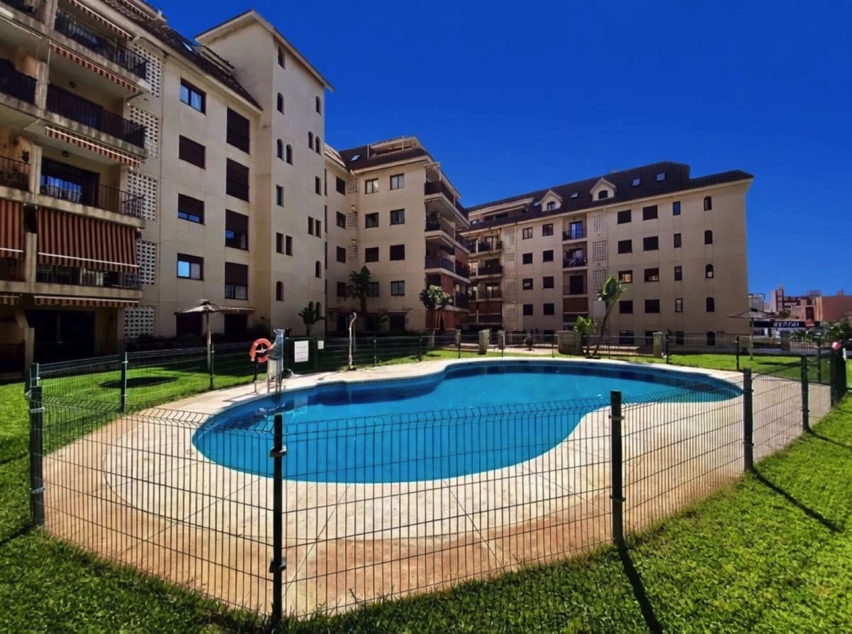Studio til salgs i San Luis de Sabinillas med svømmebasseng - € 179 000 (Ref: 9972127)